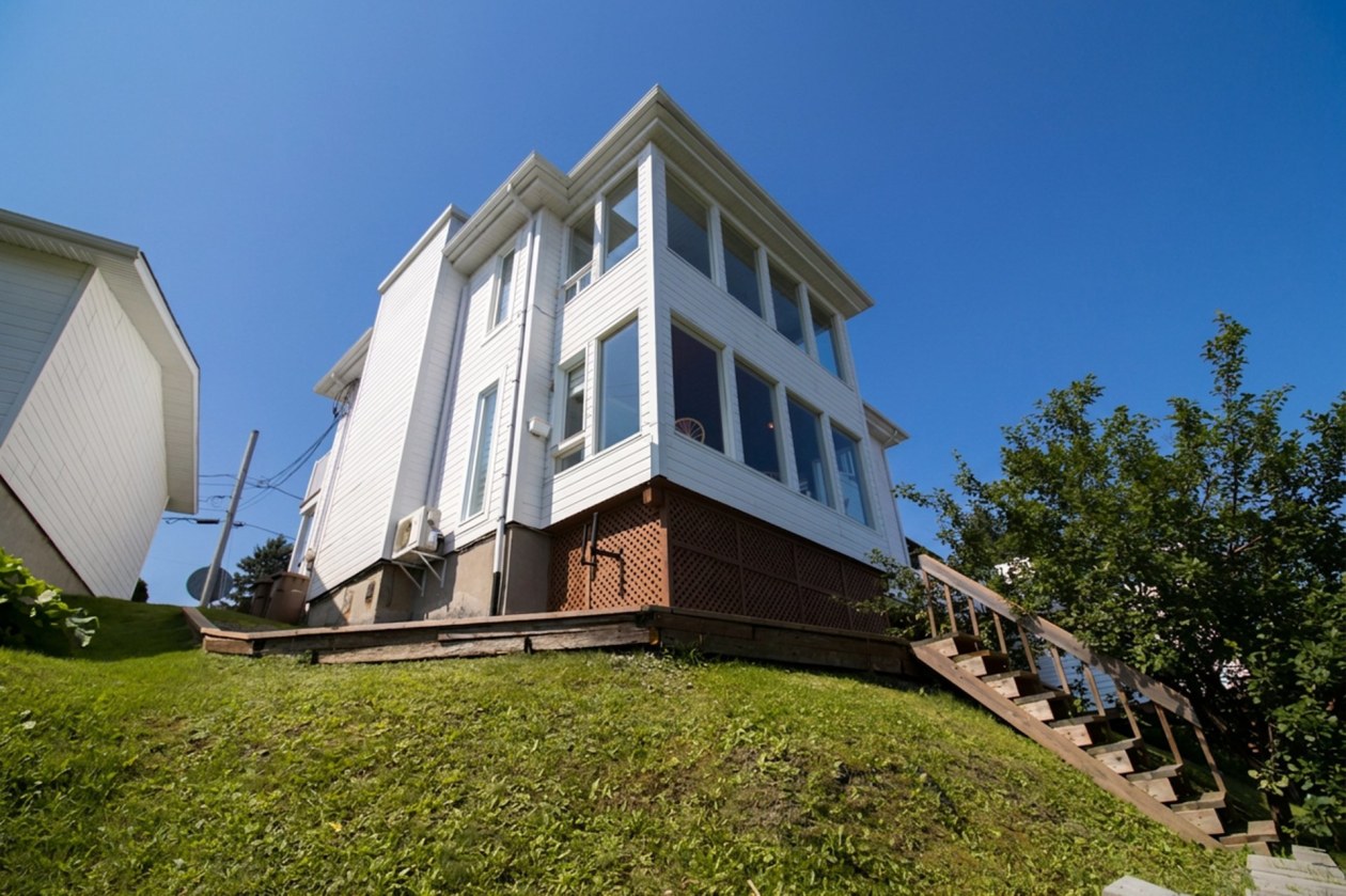 Face arrière — 1162 - 1164 Av. Arthur-Beaulieu, Saguenay