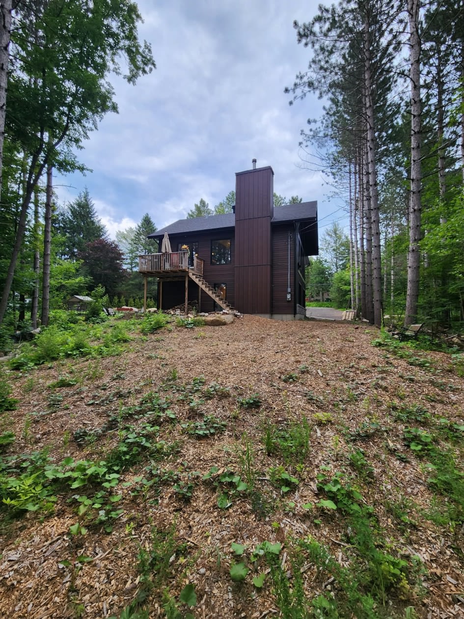 Photo 2 — 83 Ch Godefroy, Sainte-Anne-Des-Lacs