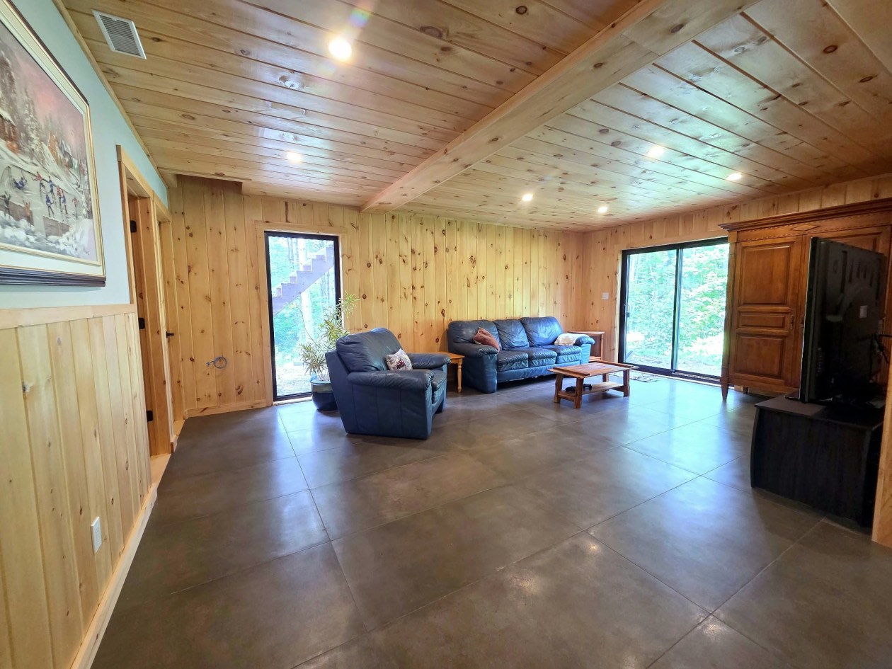 Photo 17 — 83 Ch Godefroy, Sainte-Anne-Des-Lacs