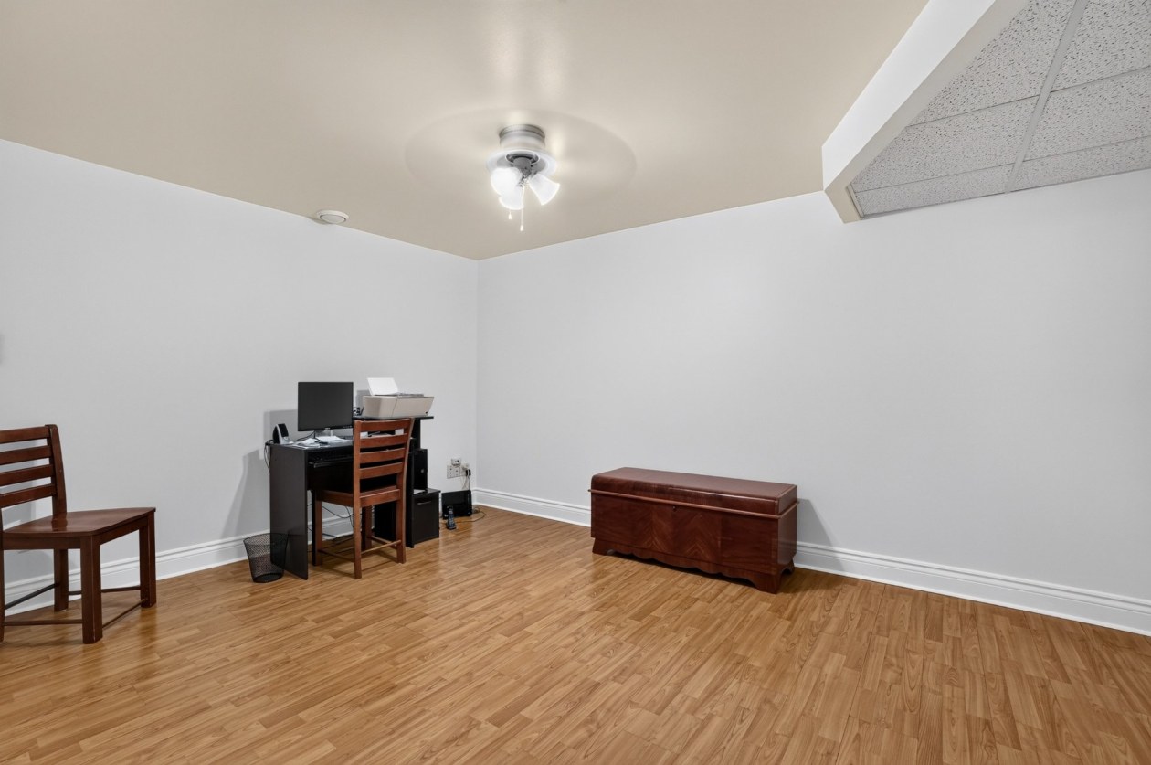 Chambre à coucher — 2355 Ch. de la Grande-Vallée, Chertsey