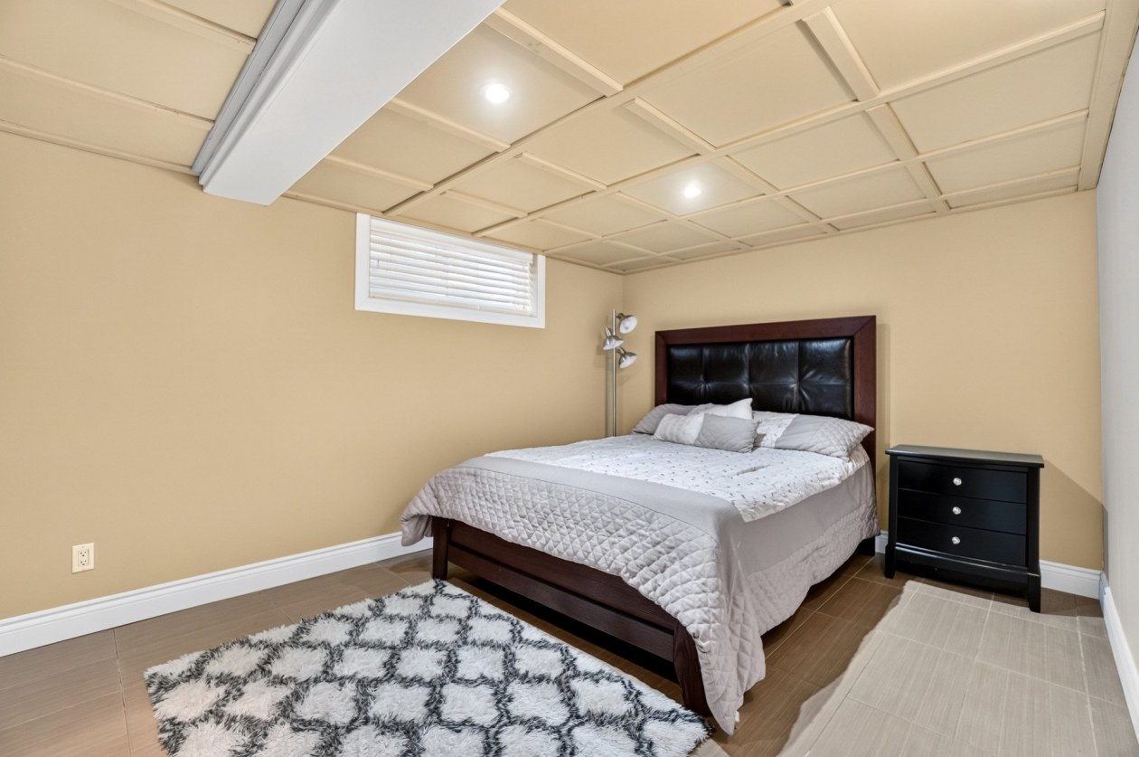 Chambre à coucher — 161 Boul. L'Assomption E., Saint-Charles-Borromée