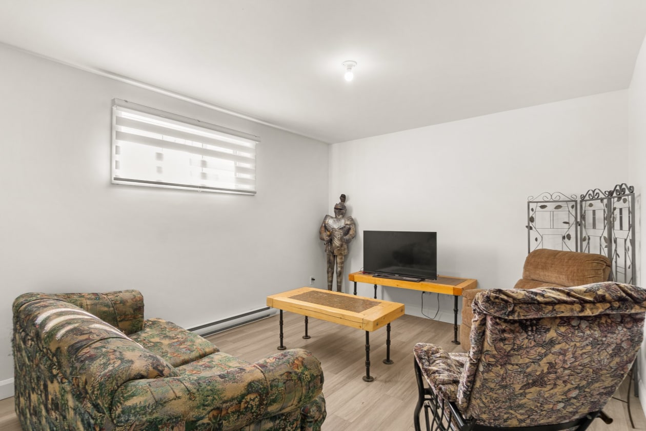 Salle familiale — 121 Rue Jacques, Trois-Rivières