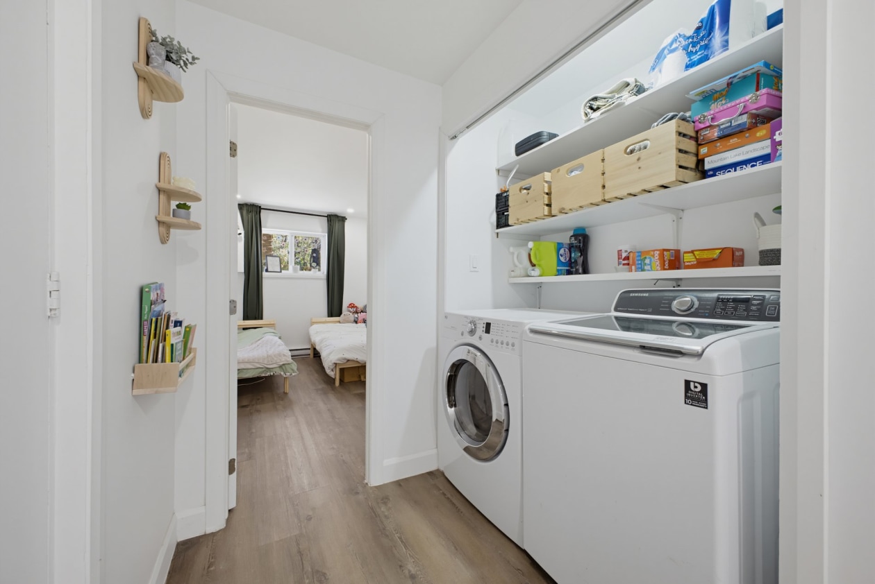 Salle de lavage — 46 - 50 Rue Montcalm, Blainville