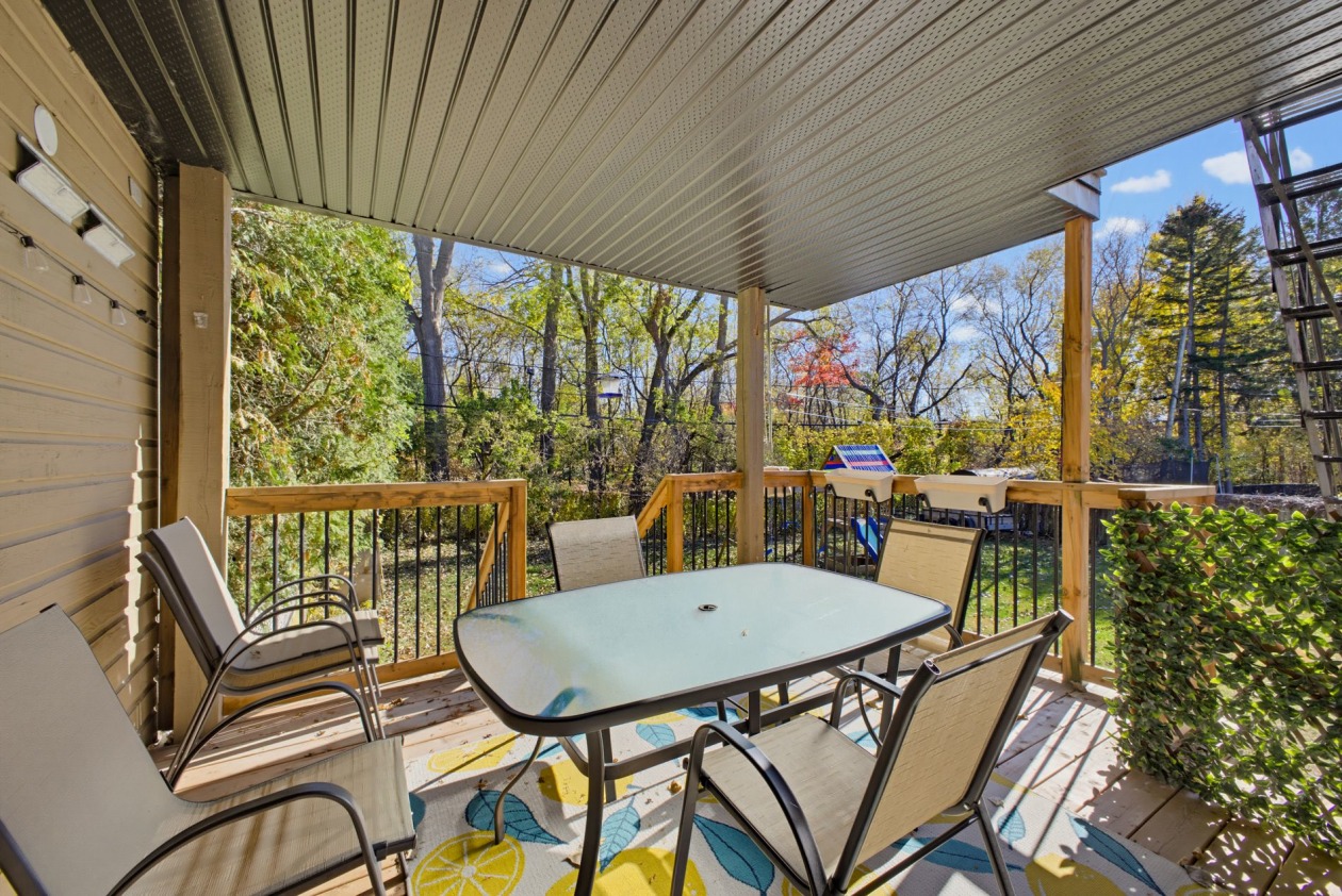 Balcon — 46 - 50 Rue Montcalm, Blainville