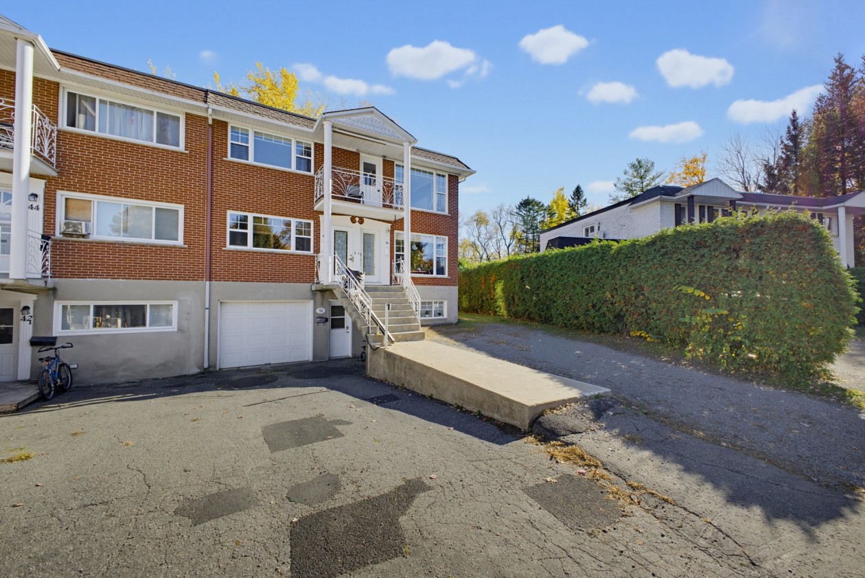 Façade — 46 - 50 Rue Montcalm, Blainville
