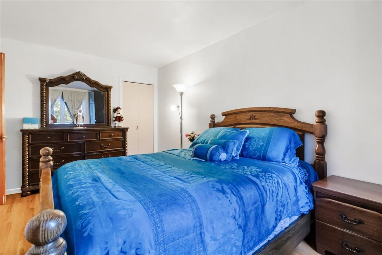 Chambre à coucher — 12796 Rue Charny, Montréal