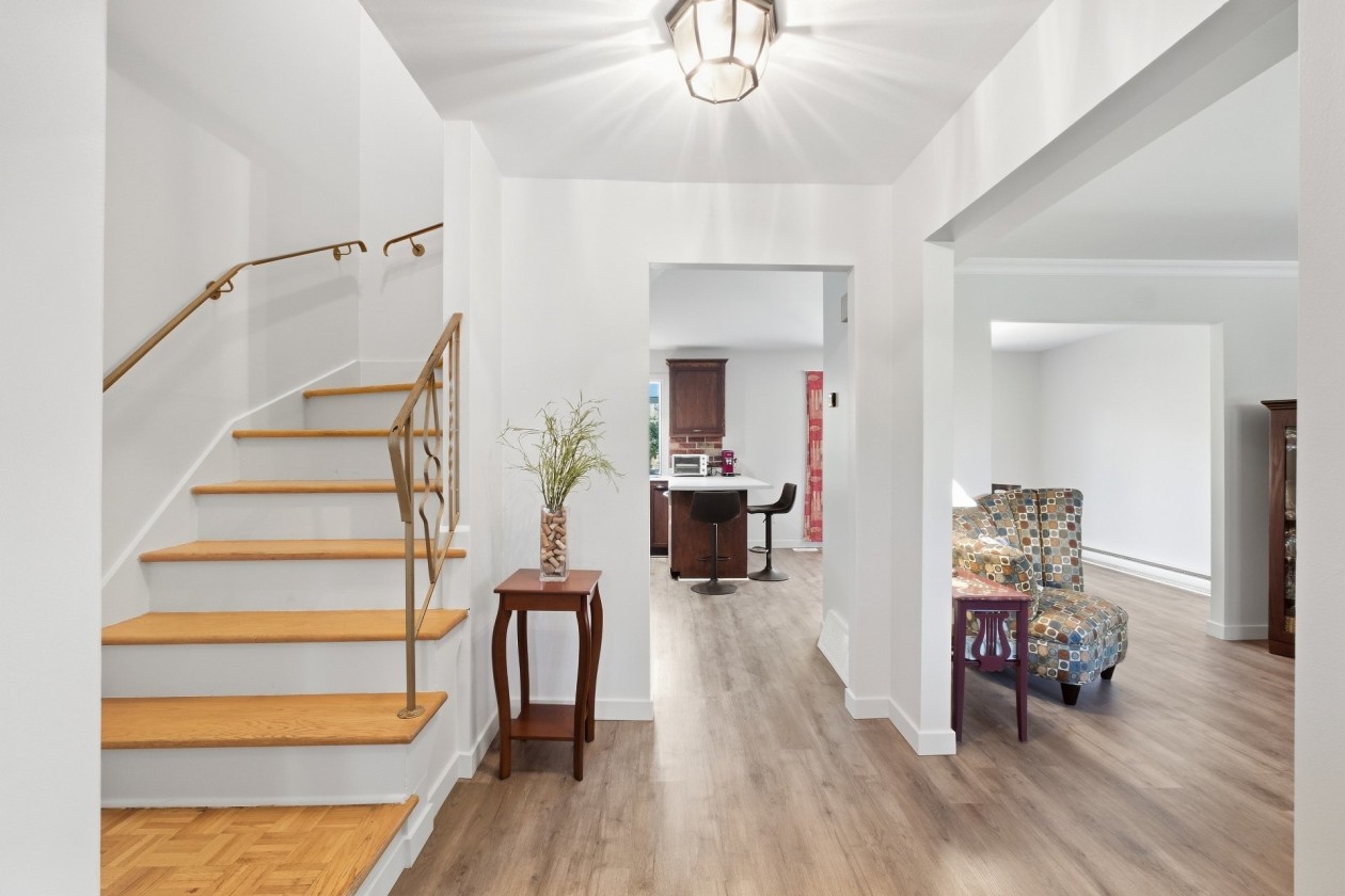 Salle familiale — 939 Rue de la Seine, Boucherville