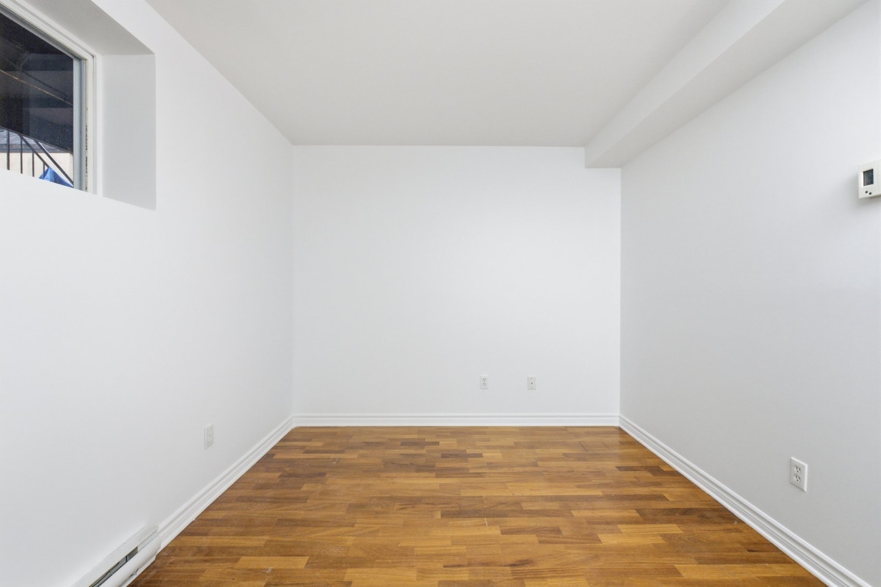 Chambre à coucher — 3729 Boul. LaSalle, Montréal