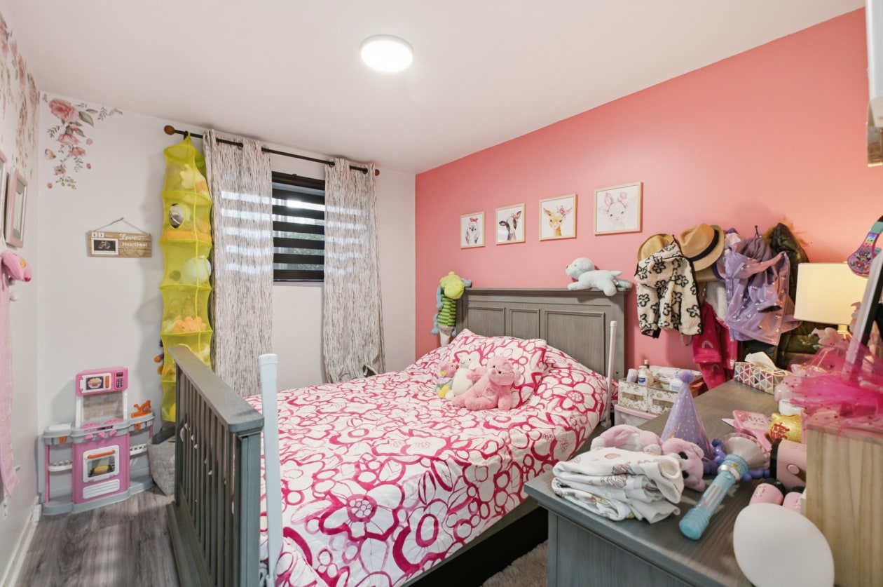 Chambre à coucher — 1643 - 1647 Rue Godin, Longueuil