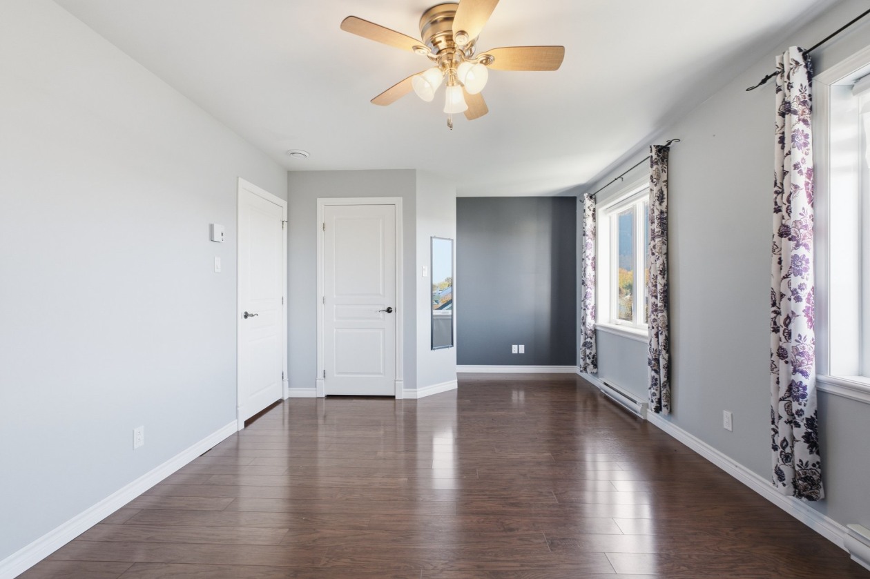 Chambre à coucher — 1076 Boul. Sir-Wilfrid-Laurier, Mont-Saint-Hilaire