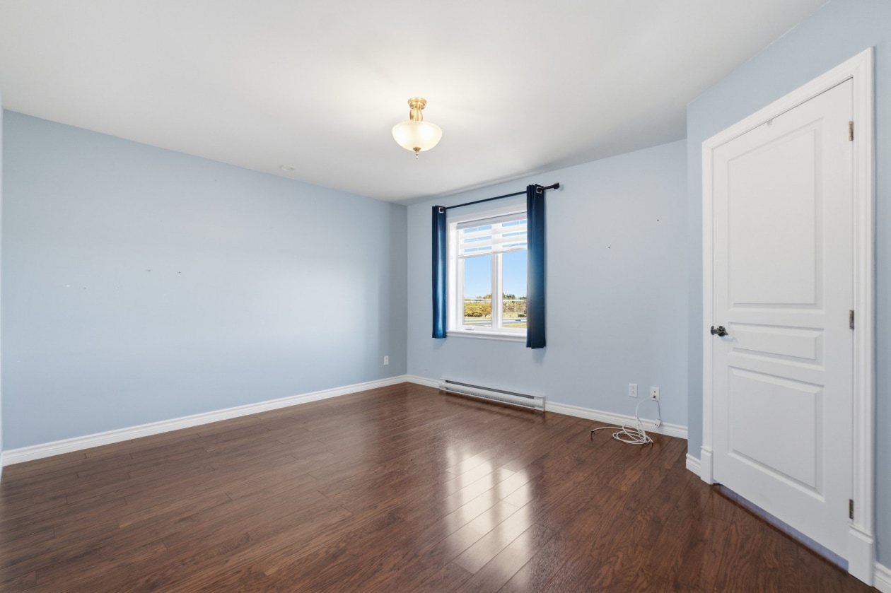 Chambre à coucher principale — 1076 Boul. Sir-Wilfrid-Laurier, Mont-Saint-Hilaire