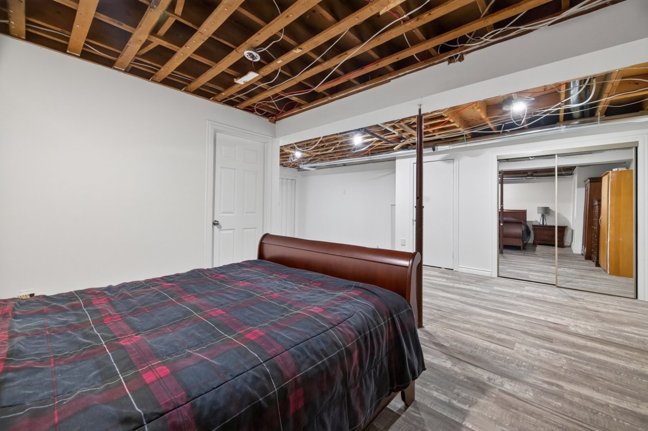 Salle familiale — 175 Route 293 N., Saint-Jean-de-Dieu