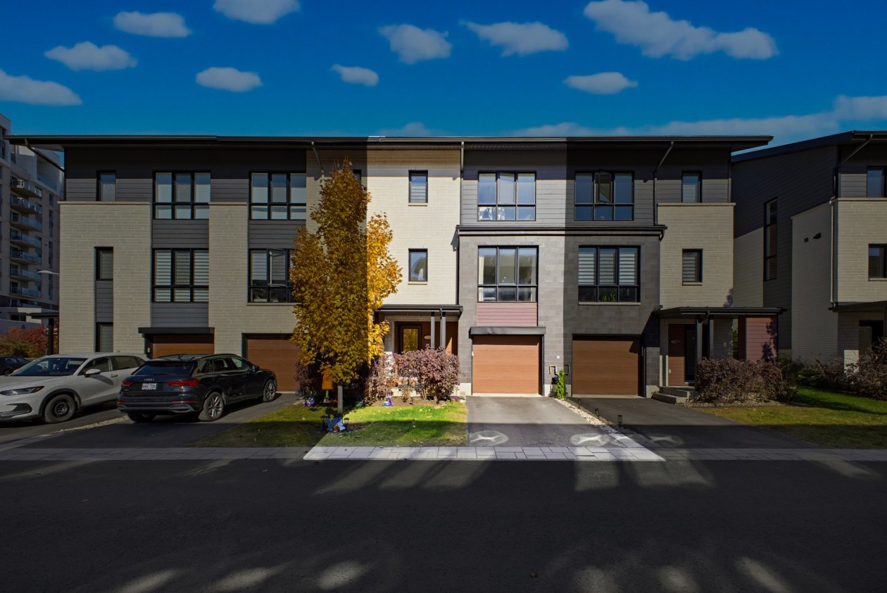 Façade — 6076 Rue d'Angora, Terrebonne