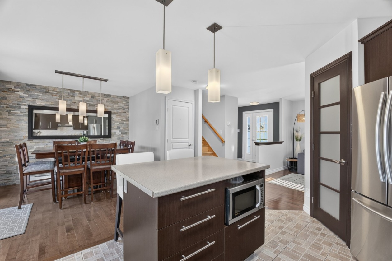 Vue d'ensemble — 13937 Rue Picasso, Québec