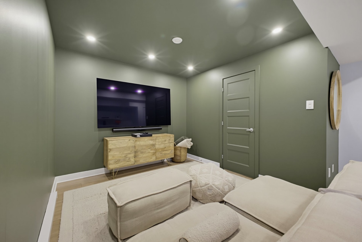 Salle familiale — 6076Z Rue d'Angora, Terrebonne