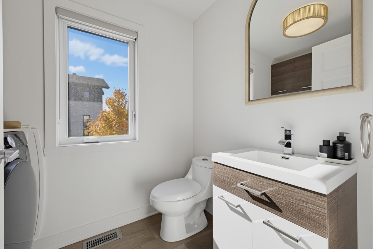 Salle d'eau — 6076Z Rue d'Angora, Terrebonne