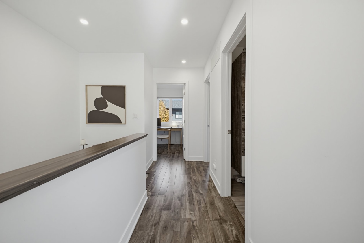 Corridor — 6076Z Rue d'Angora, Terrebonne