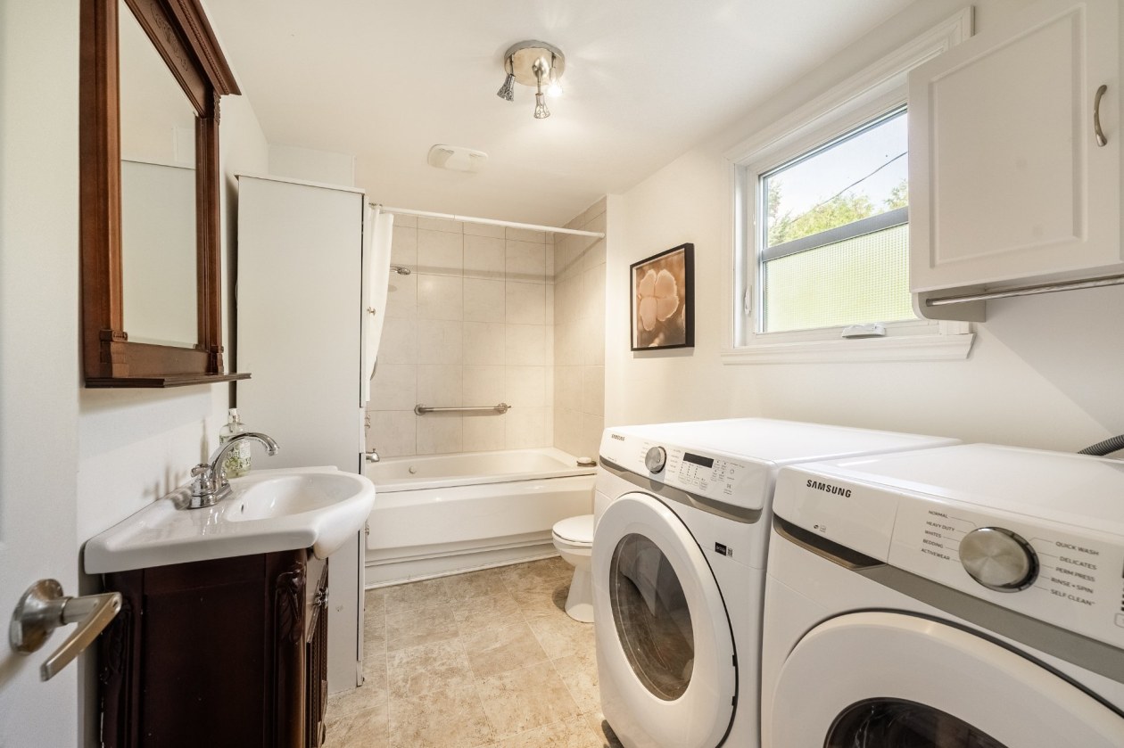 Salle de bains — 729 Rue Denison O., Granby