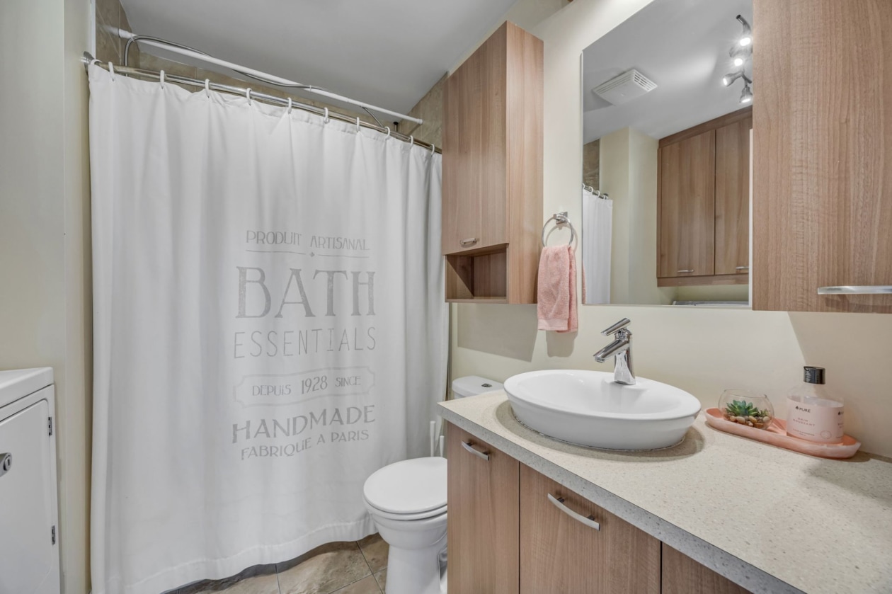 Salle de bains — 1032 Rue Bélanger, Saint-Agapit