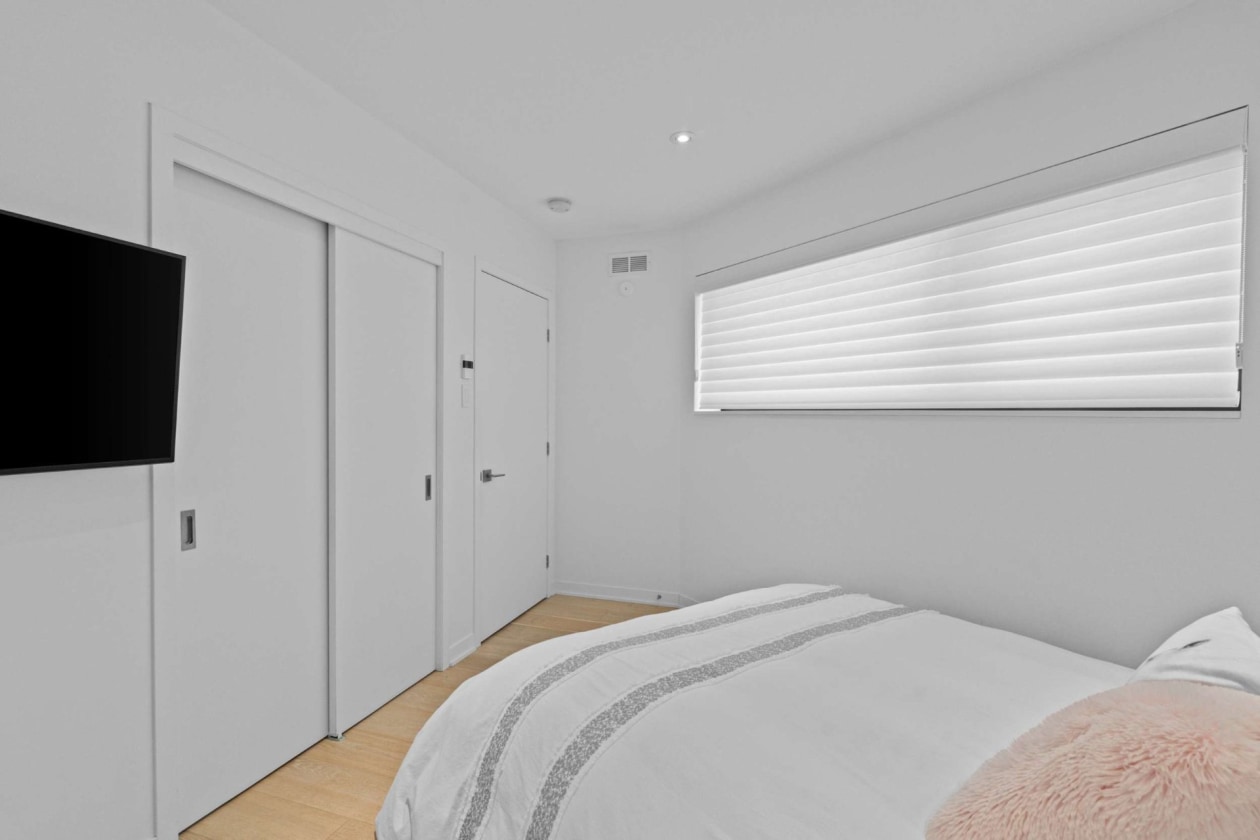 Chambre à coucher — 30Z Rue McLaughlin, Montréal