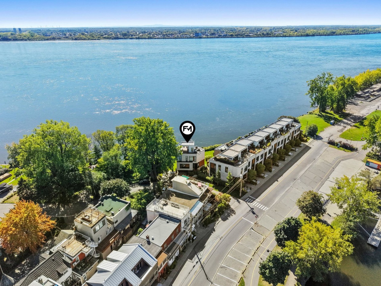 Photo aérienne — 30 Rue McLaughlin, Montréal