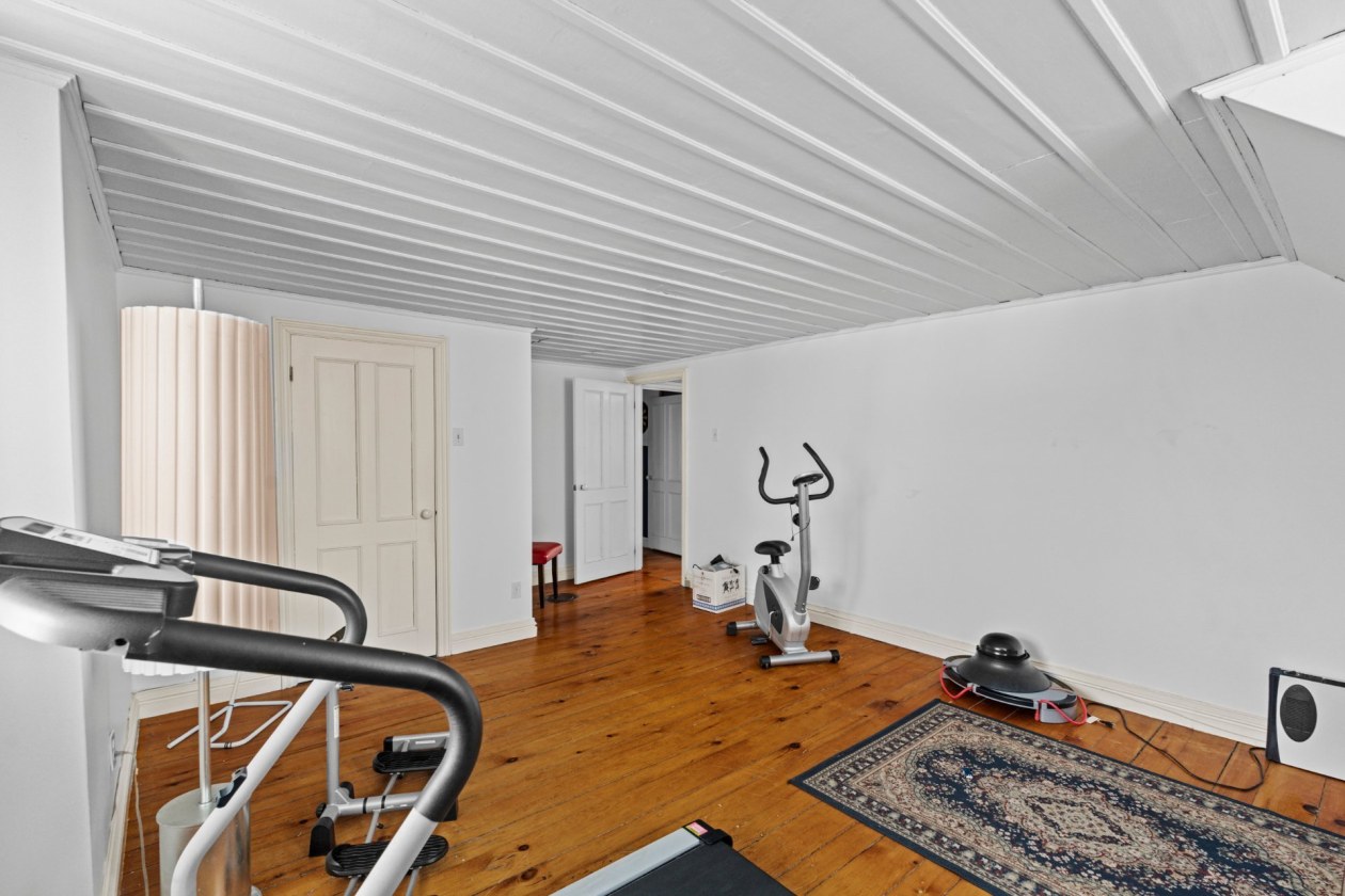 Chambre à coucher — 128 Ch. du Vieux-Moulin, Notre-Dame-de-l'Île-Perrot