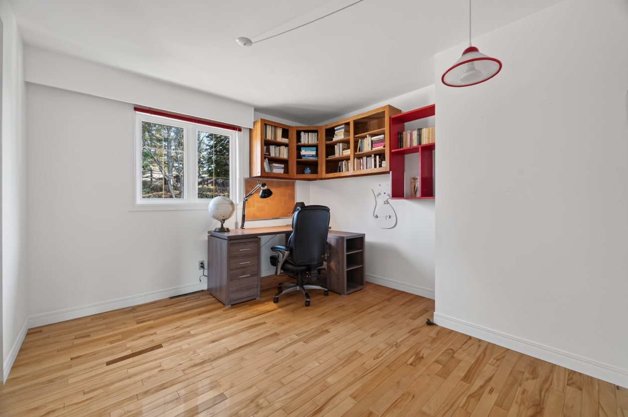Bureau — 255 Rue du Fleuve, Rimouski