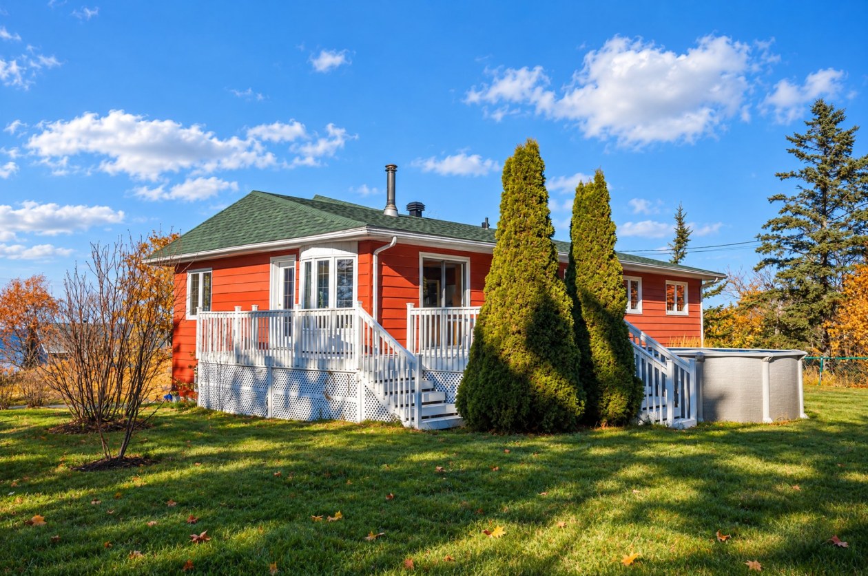 Cour — 255 Rue du Fleuve, Rimouski