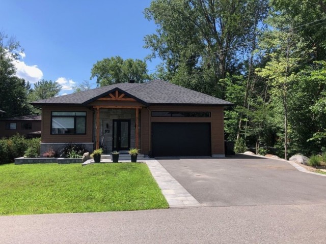 Photo 3 — 271 rue Couture, Rosemere, J7A 2S2, Rosemere