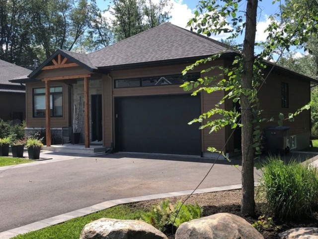Photo 2 — 271 rue Couture, Rosemere, J7A 2S2, Rosemere