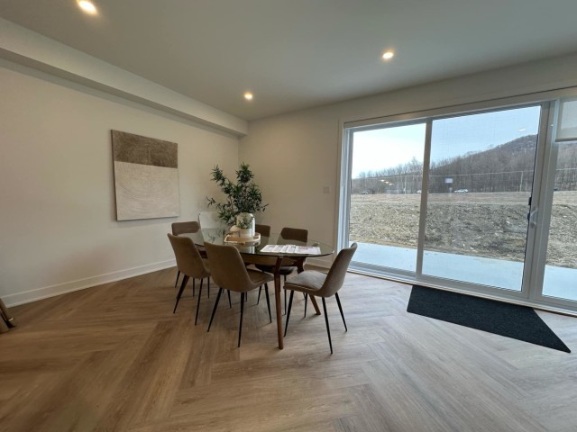 Photo 3 — 315 Rue Du Galet, 5, Bromont, J2L 0V3, Bromont