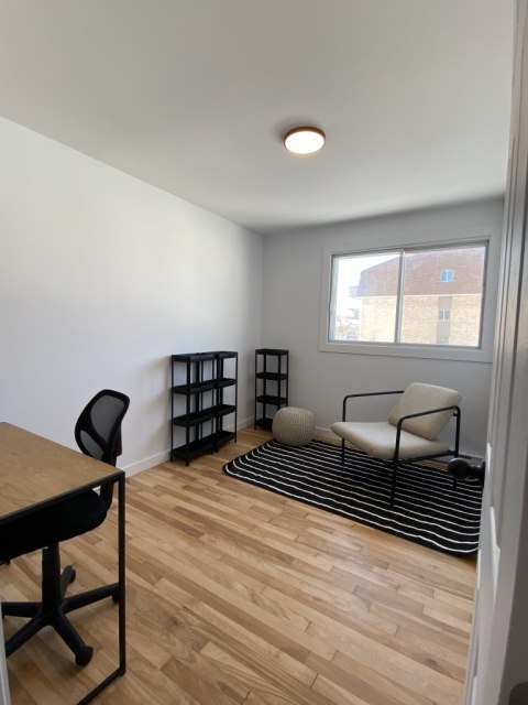 Photo 3 — 1550 Rue Labelle, 3, Longueuil, J4J 3K4, Longueuil