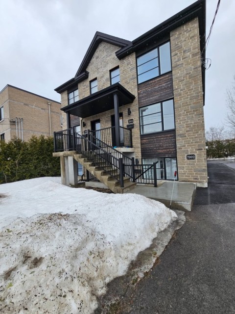Façade — 7904 Boul. Lévesque E., Laval, H7A 1T7, Laval
