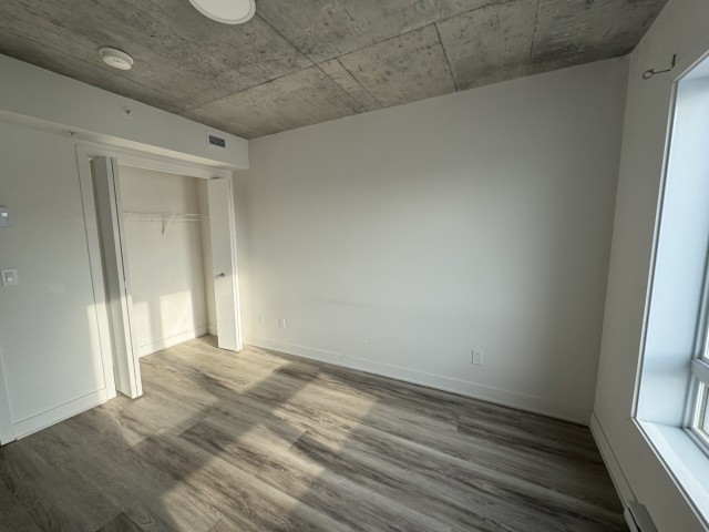 Photo 3 — 6405 Boul Décarie, 215, Montréal, H3W 3E1, Montréal