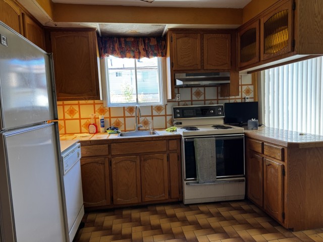 Cuisine — 12318 Av Corbeil, Montréal-Nord, H1G 3X4, Montréal-Nord