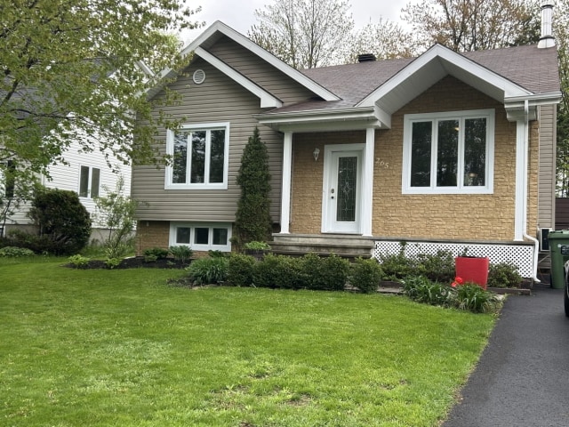 Façade — 265 Rue des Amarres, Drummondville, J2A 3Z7, Drummondville