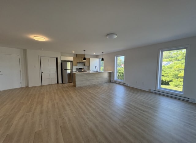 Photo 4 — 410 Chemin d'Oka , 8, Deux-Montagne , j7r 1l1, Deux-Montagne 