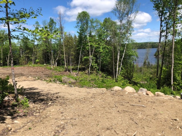 Photo 2 — 1310 chemin du Tour-du-Lac, Saint-Aimé-du-Lac-des-îles, J9L 3G7, Saint-Aimé-du-Lac-des-îles
