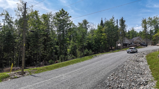 Photo 3 — Ch Des Marcheurs, Saint-Sauveur, J0R 1R2, Saint-Sauveur