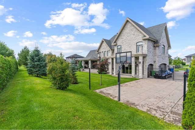 Photo 3 — 7685 Rue de Liverpool, Brossard, J4Y 0J5, Brossard