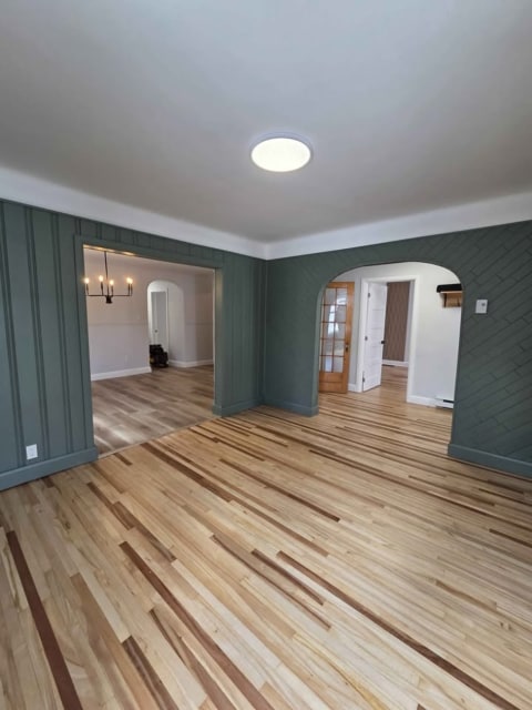 Salon — 1333-1335-1337 Rue Saint-Gérard, Sherbrooke, J1H 3E6, Sherbrooke