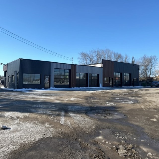 Photo 3 — 958 Arthur-Sauvé Boulevard, Saint-Eustache, J7R 4K3, Saint-Eustache
