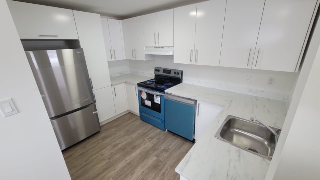 Cuisine — 6301 Av. Coolbrook, Montréal, H3X 3Z5, Montréal