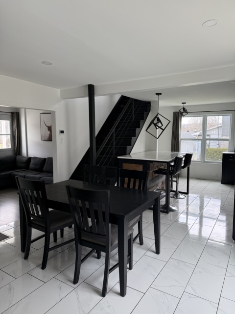 Salle à manger — 27 Rue Brown, Windsor, J1S 2K7, Windsor