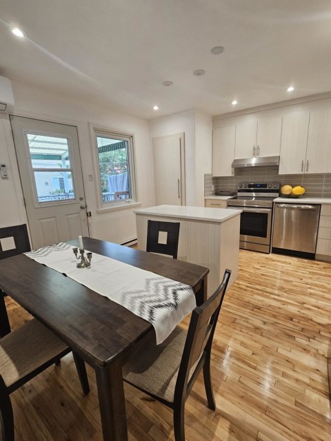 Photo 2 — 4577 Av. Charlemagne, Montréal, H1X 2H3, Montréal