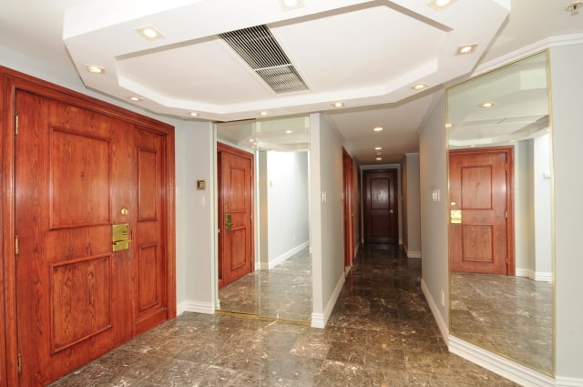 Hall d'entrée — 1070, Rue St-Mathieu, 1205, Montréal (Ville-Marie), H3H2S8, Montréal (Ville-Marie)