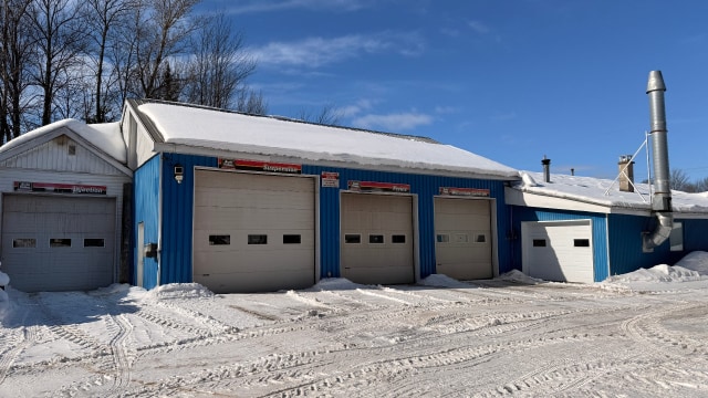 Garage — 525, Rue du Ruisseau-Martin, Trois-Rivières, G8T1E2, Trois-Rivières