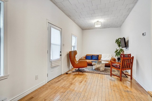 Hall d'entrée — 785, 2e Avenue, Montréal (Lachine), H8S2T5, Montréal (Lachine)