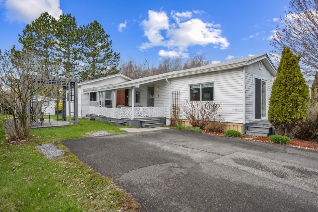Photo 2 — 3-1633 Rue Principale, 3, Granby, J2J 0M7, Granby