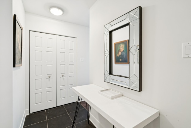 Hall d'entrée — 795, Ch. du Bord-du-Lac-Lakeshore, 507, Dorval, H9S0A8, Dorval